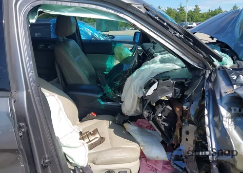 2012 Ford Explorer Xlt z USA, uszkodzony, nr VIN 1FMHK8D86CGA78155